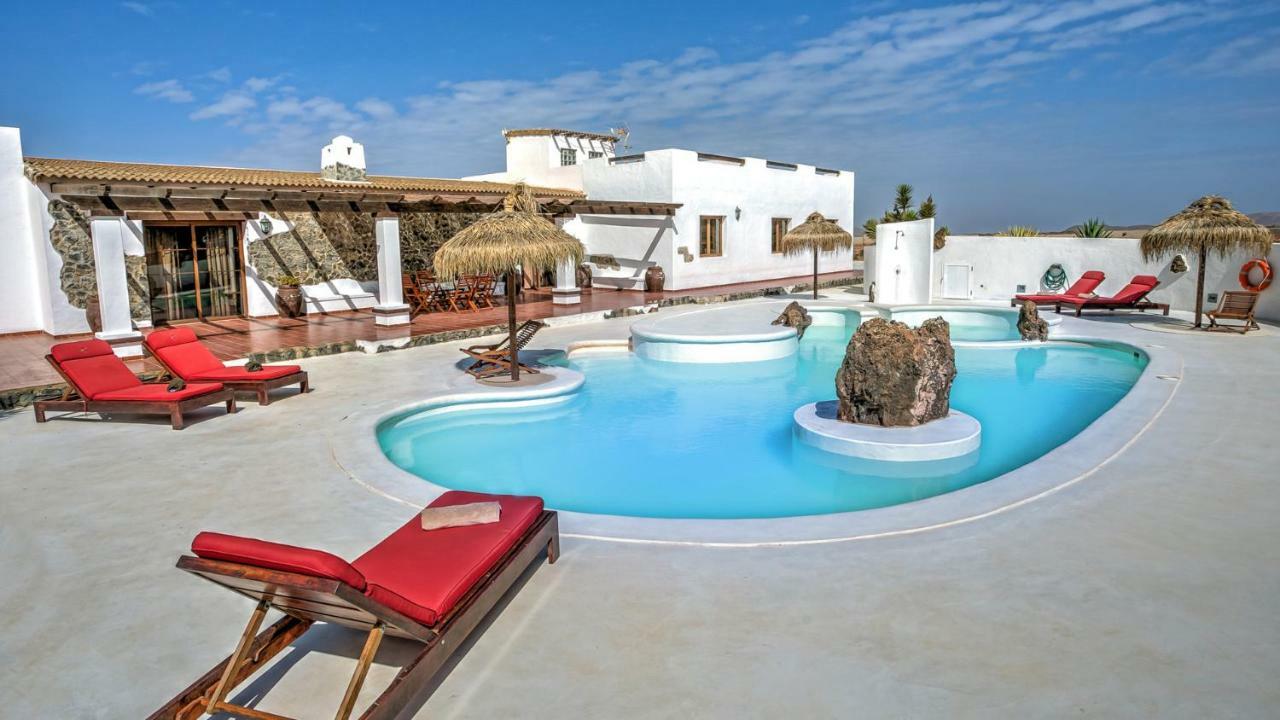 Villa La Senda Del Majorero Antigua  Buitenkant foto