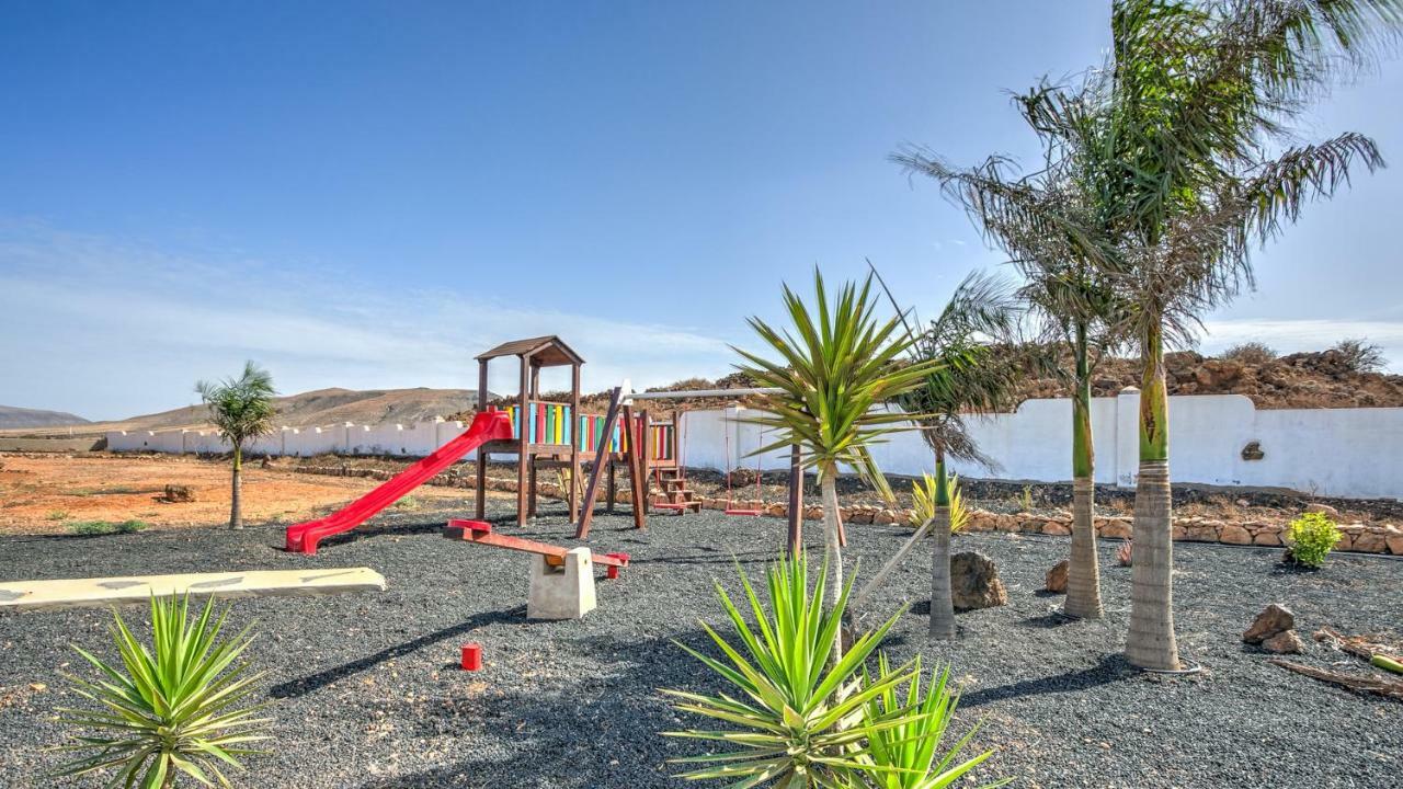 Villa La Senda Del Majorero Antigua  Buitenkant foto
